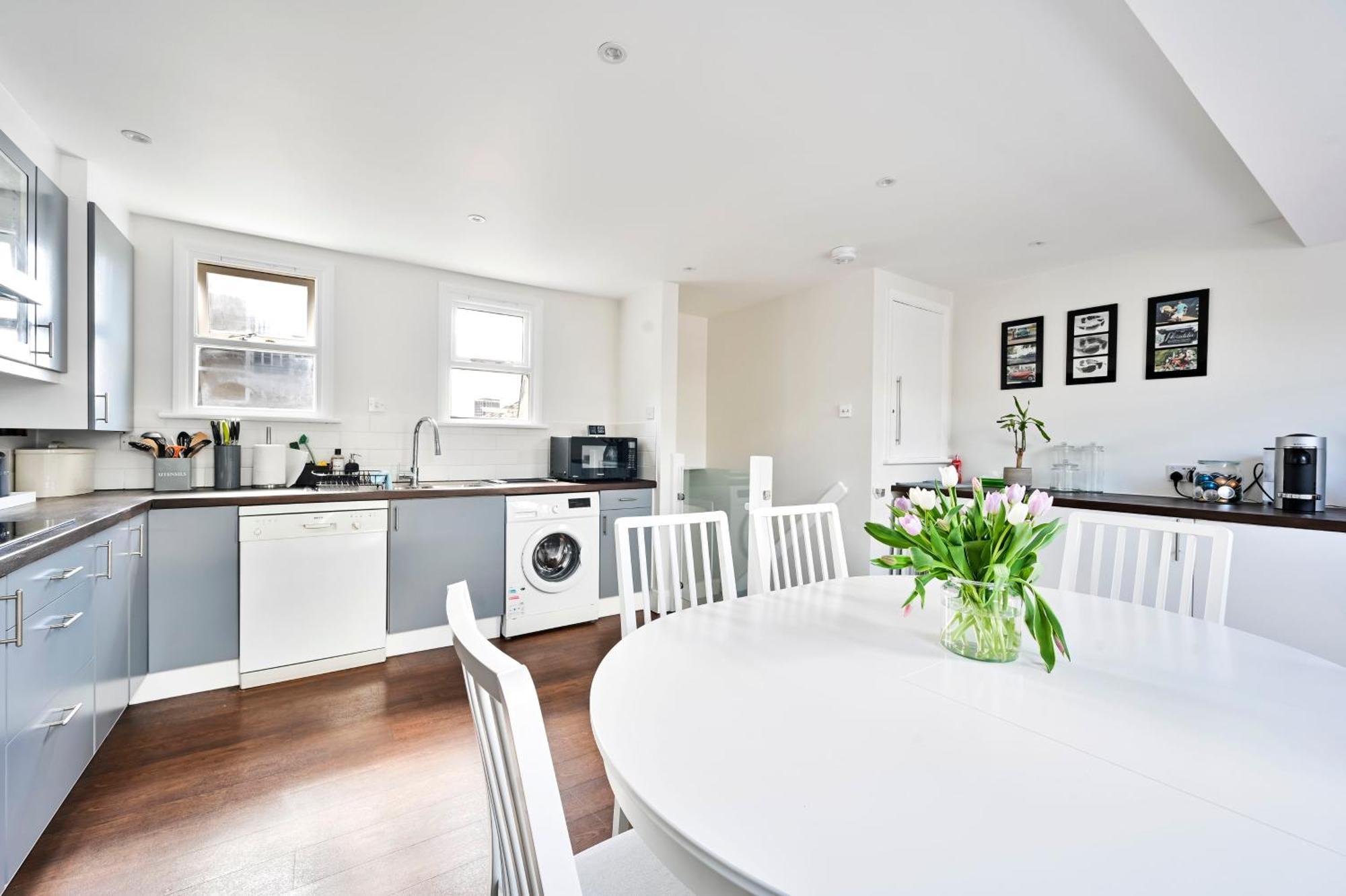 דירות לונדון New Chic 3-Bed Flat In Clapham מראה חיצוני תמונה